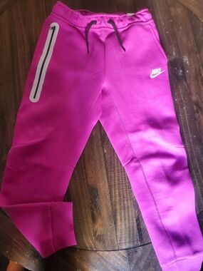 Nike Kids Bright Pink Fleece Joggers